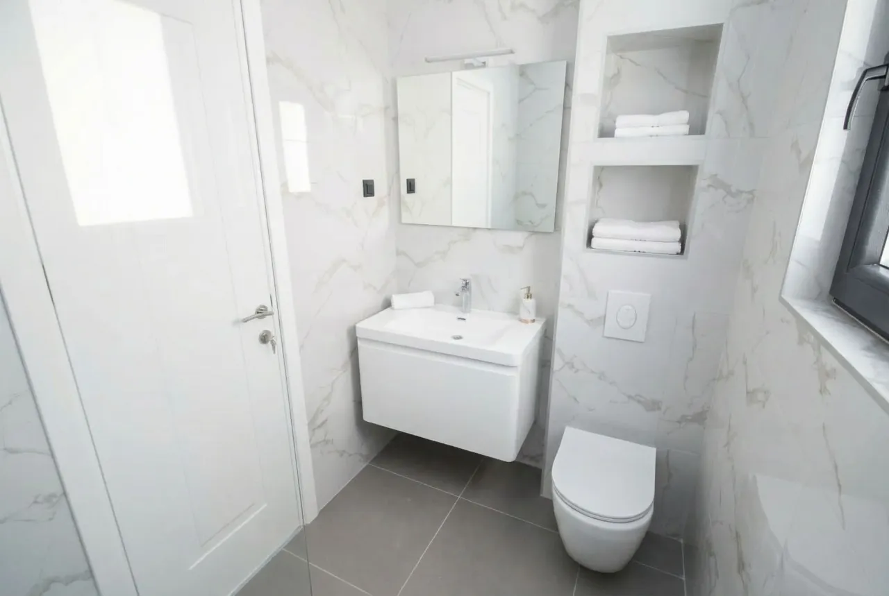 Flat in Herceg-Novi, Montenegro, 72 m² - picture 5