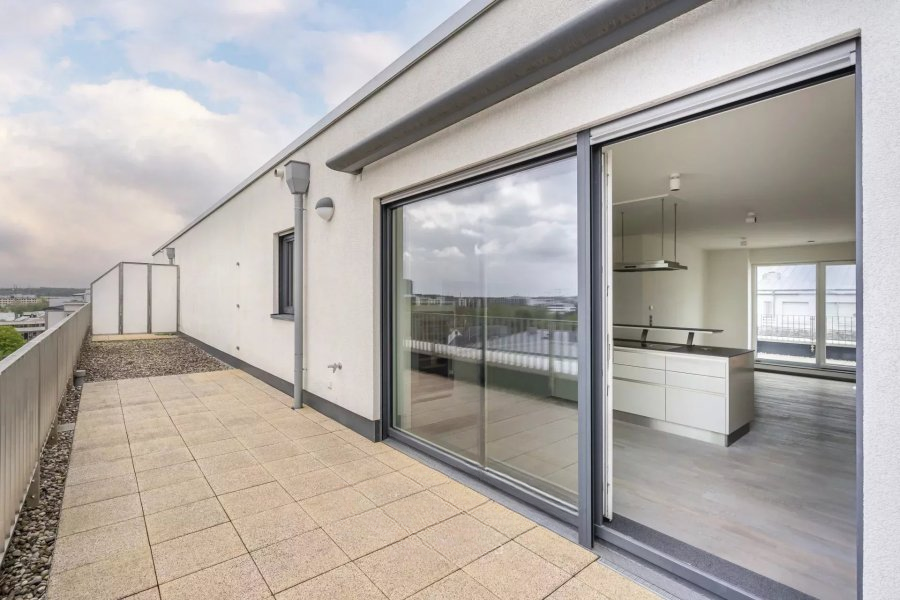 Flat in Luxembourg, Luxembourg, 90 m² - picture 1