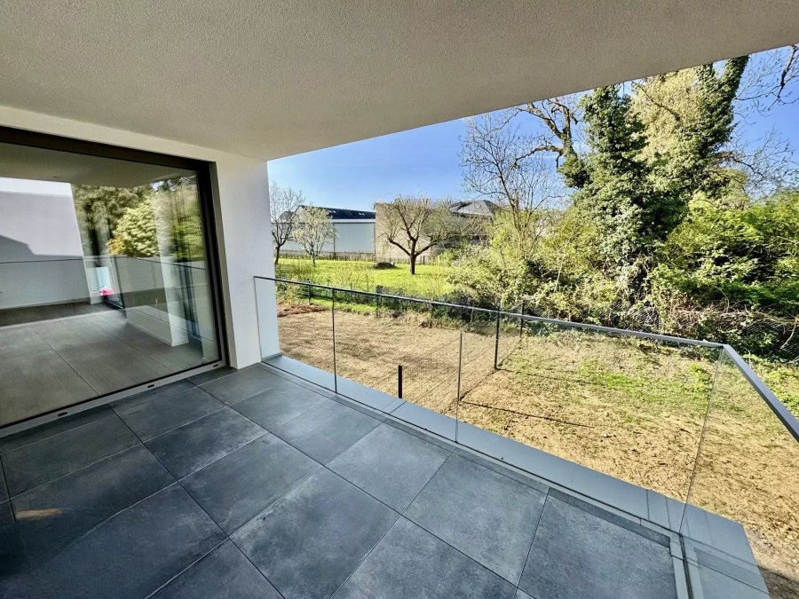 Flat in Luxembourg, Luxembourg, 98 m² - picture 5