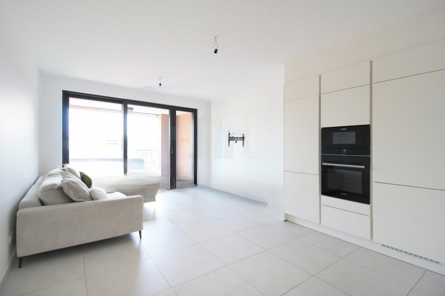 Flat in Luxembourg, Luxembourg, 72 m² - picture 5