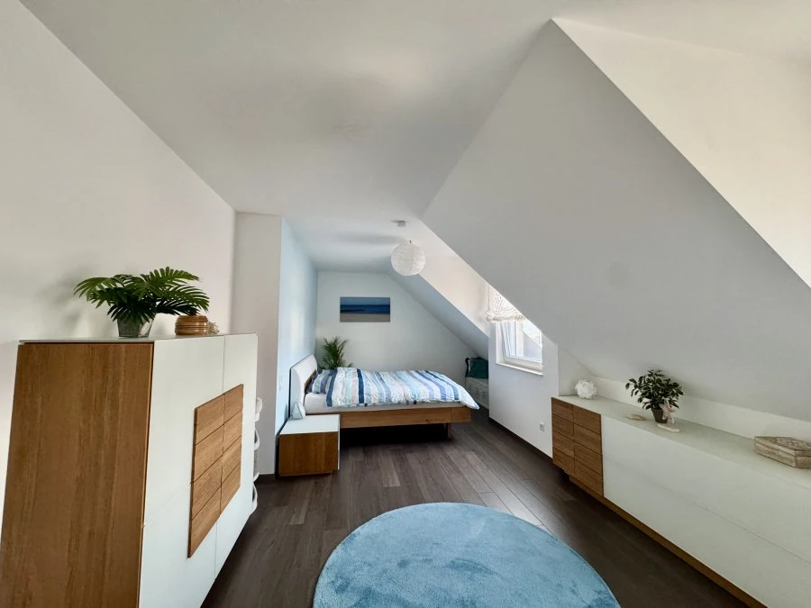 Flat in Luxembourg, Luxembourg, 122 m² - picture 5
