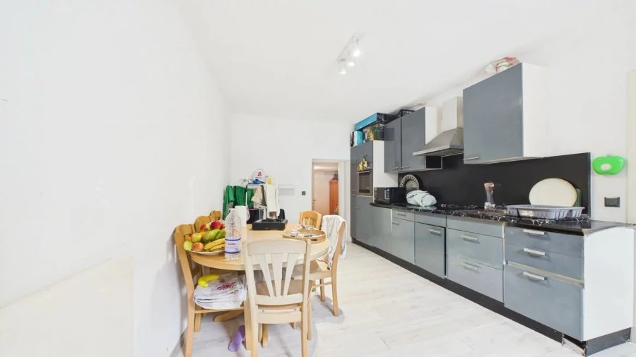Flat in Luxembourg, Luxembourg, 151 m² - picture 6