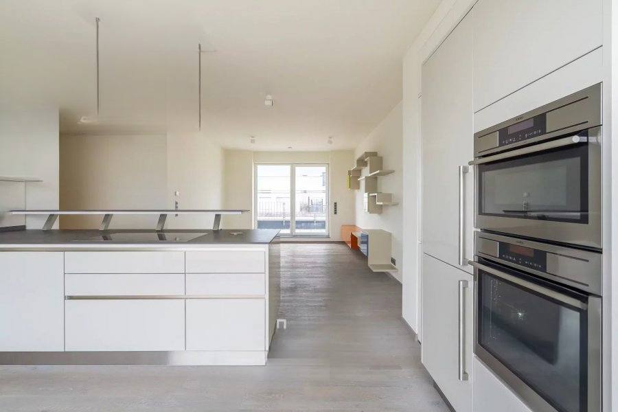 Flat in Luxembourg, Luxembourg, 90 m² - picture 7
