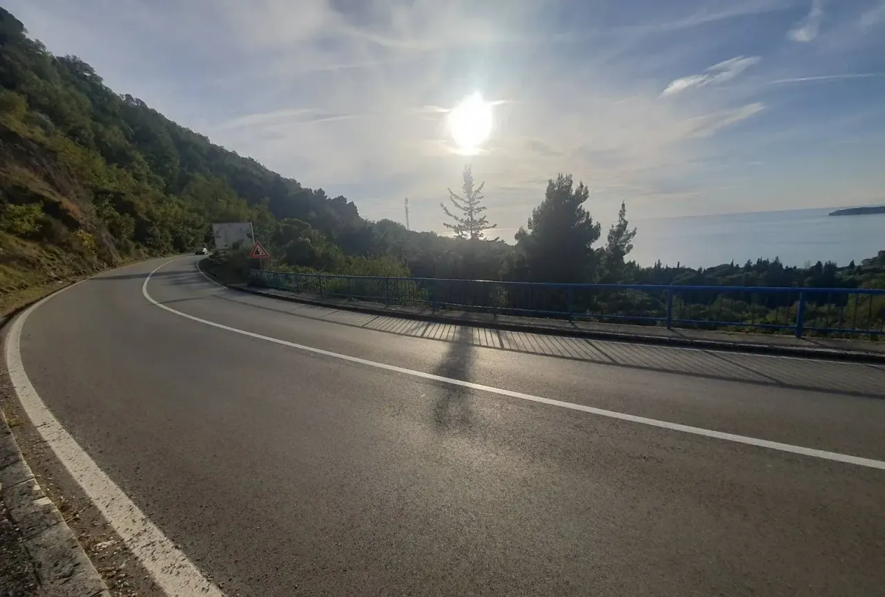 Grundstück in Sveti Stefan, Montenegro, 6 286 m² - Foto 5