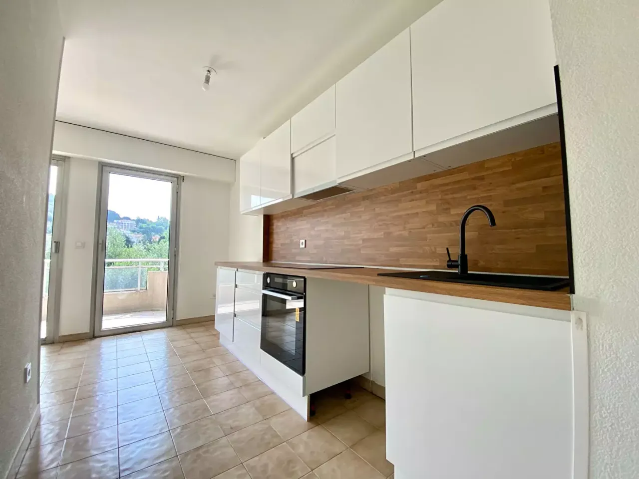 Apartamento en Cannes, Francia, 83 m² - imagen 3