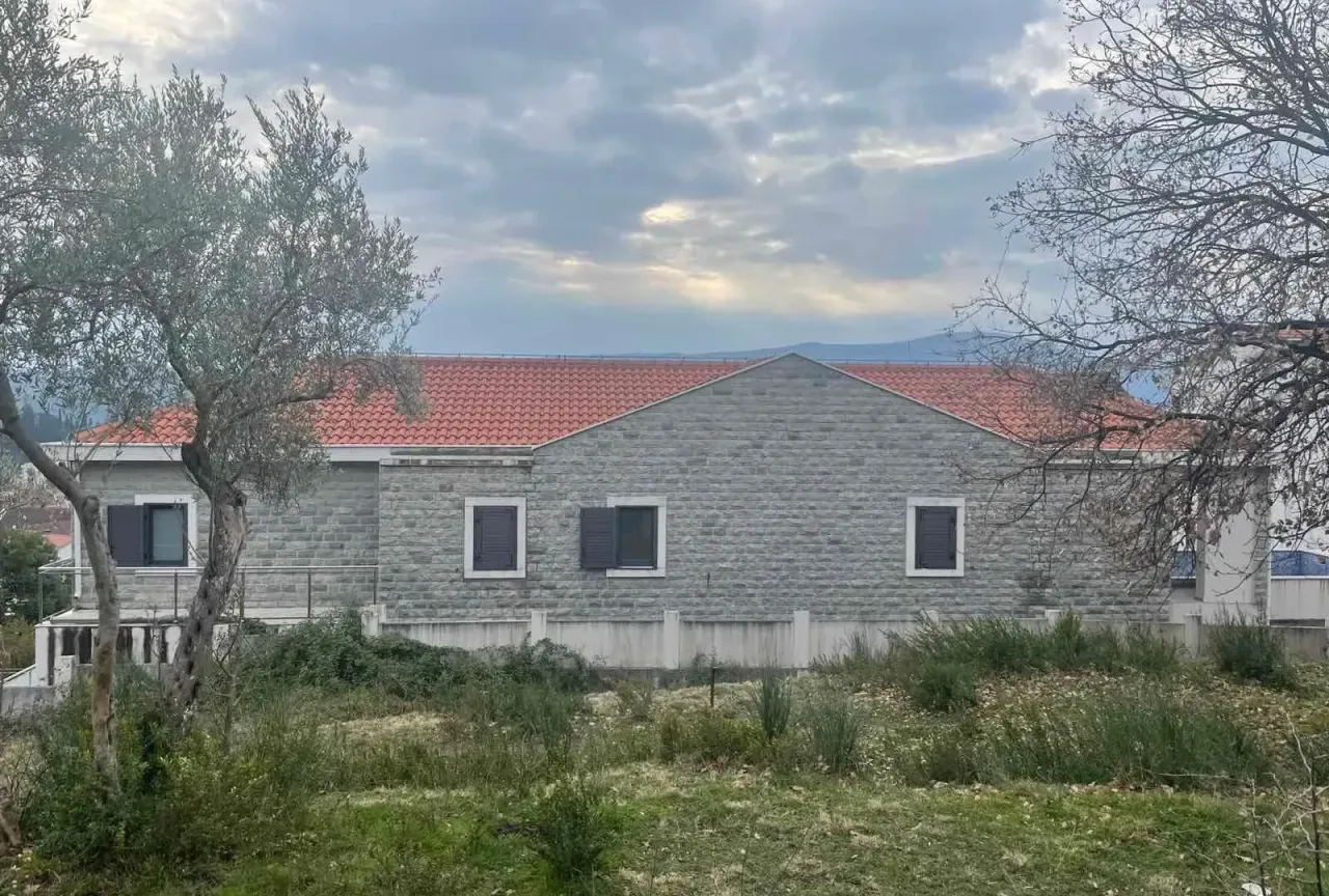 Villa à Tivat, Monténégro, 341 m² - image 5