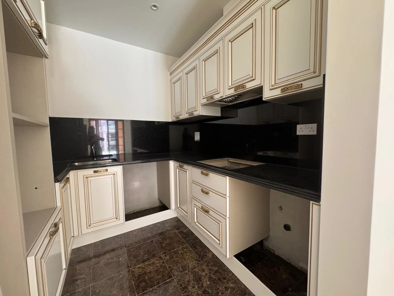 Appartamento a Germasogeia, Cipro, 93 m² - foto 4