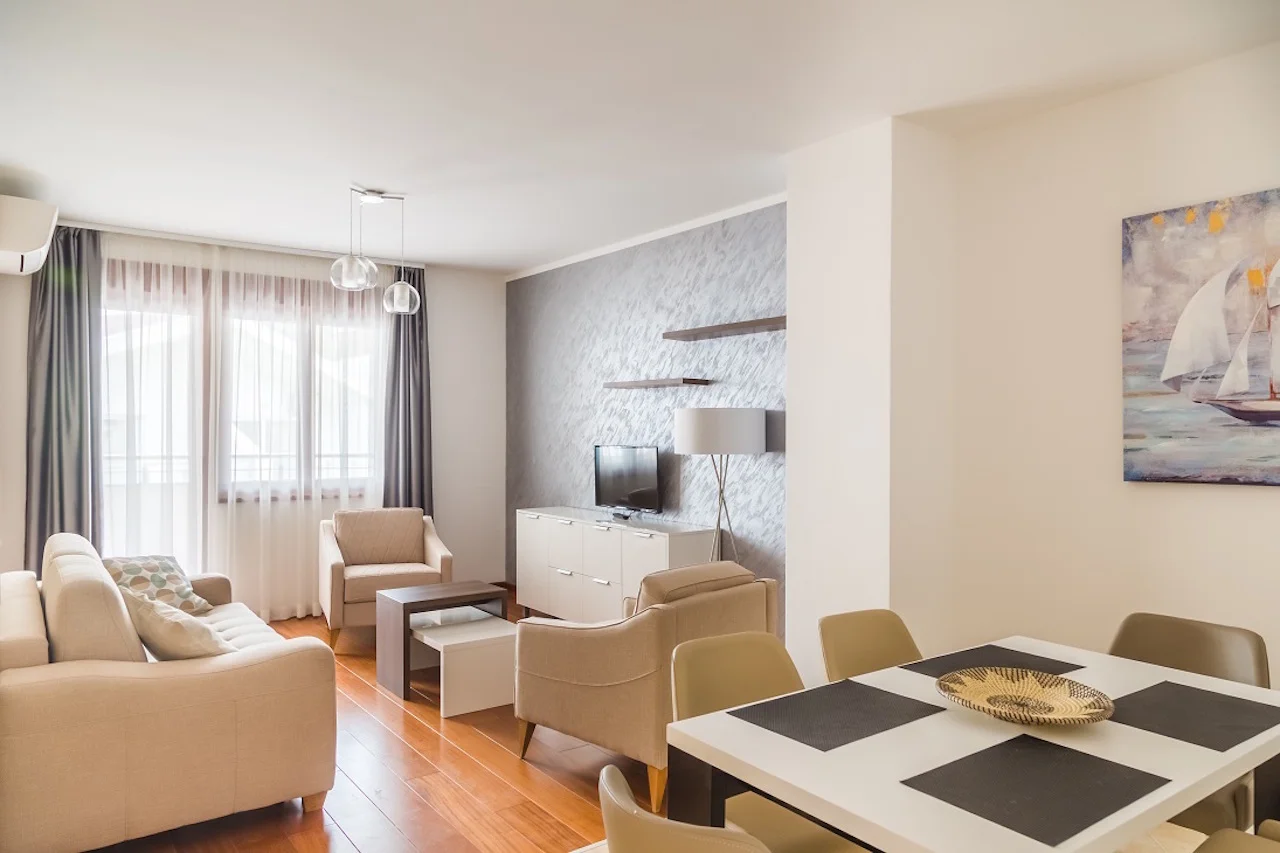 Flat in Becici, Montenegro, 89 m² - picture 1