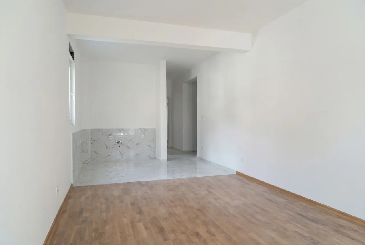 Flat in Budva, Montenegro, 52 m² - picture 4