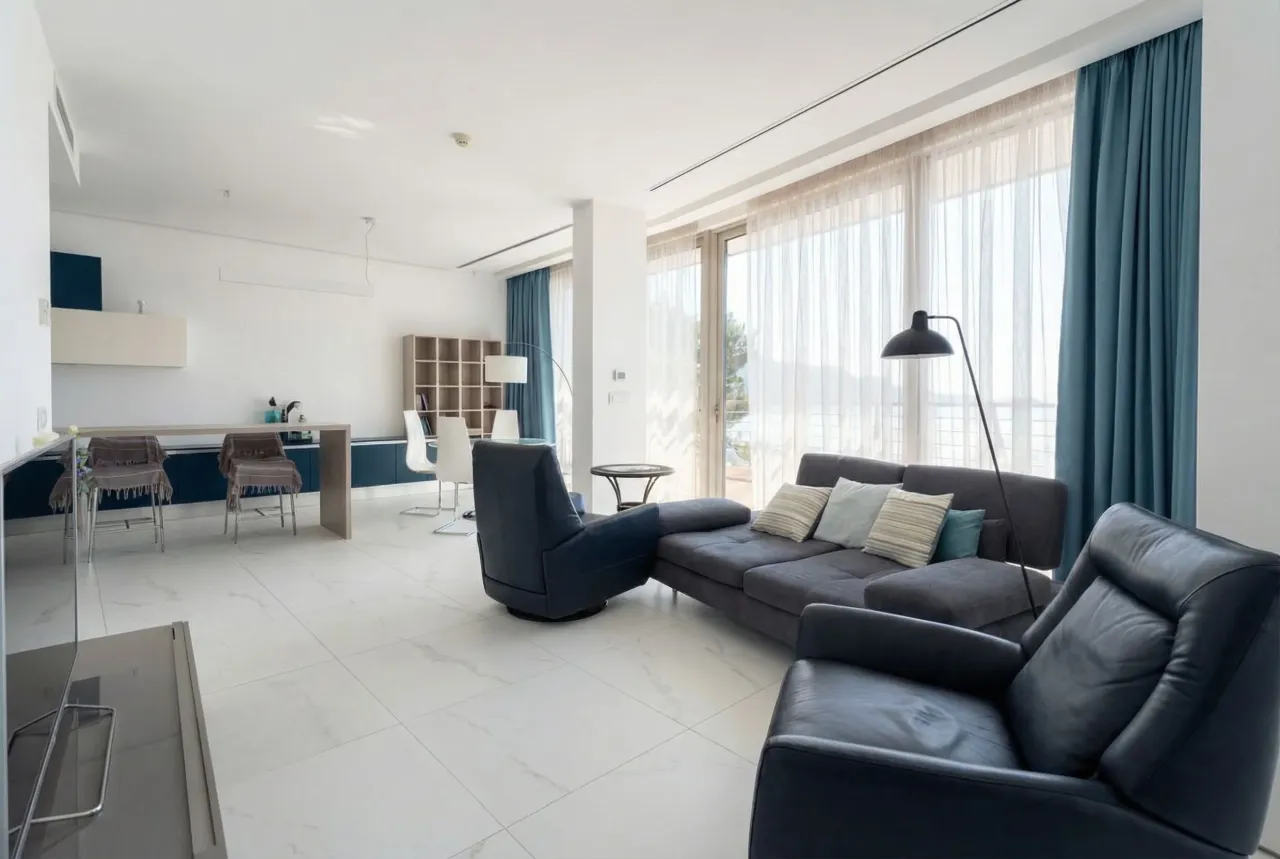 Flat in Budva, Montenegro, 170 m² - picture 2