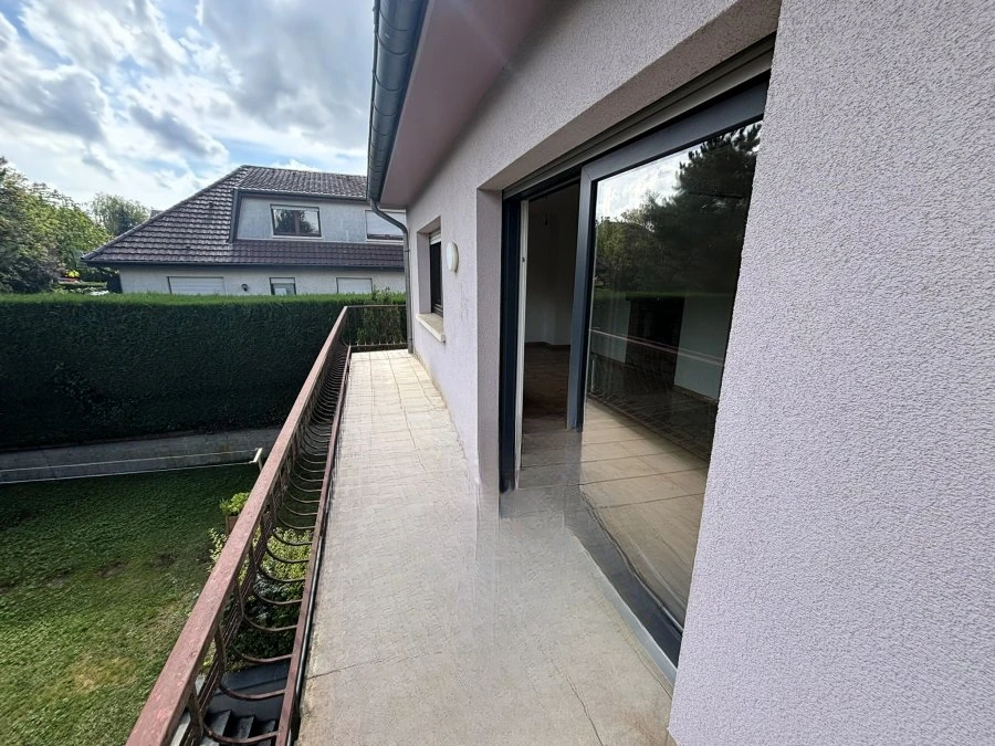 Flat in Luxembourg, Luxembourg, 180 m² - picture 6