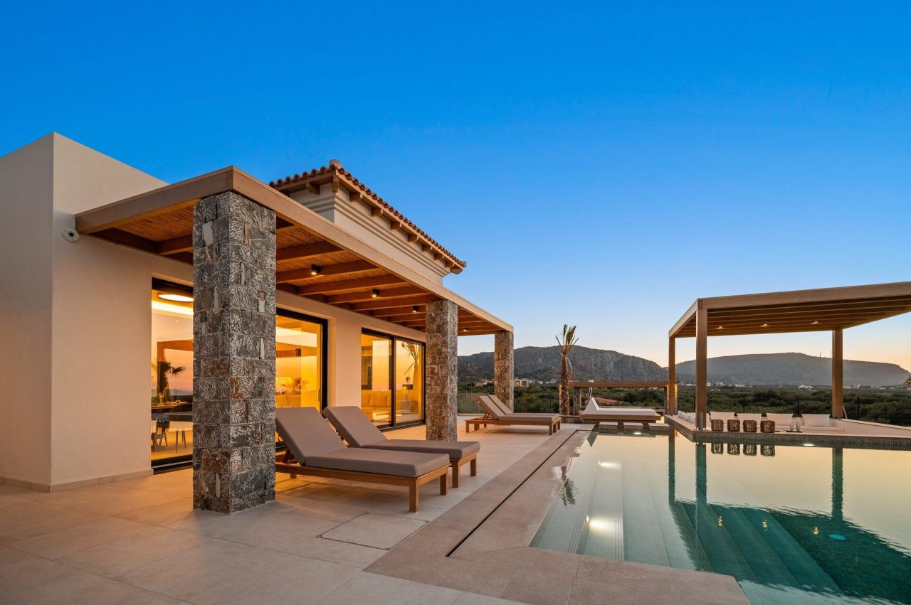 Villa à Hersonissos, Grèce, 350 m² - image 7