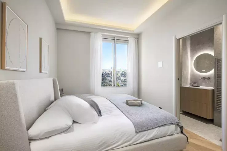 Flat in Cannes, France, 99 m² - picture 3