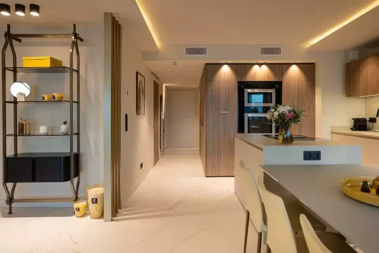 Flat in Cannes, France, 90 m² - picture 4