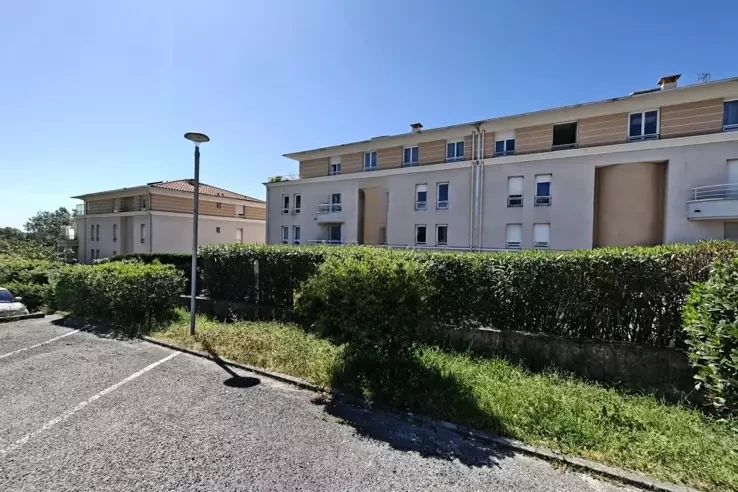 Flat in Cannes, France, 61 m² - picture 7