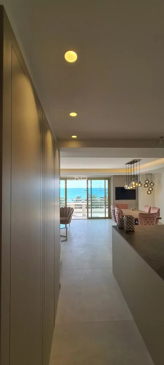 Flat in Cannes, France, 75 m² - picture 4