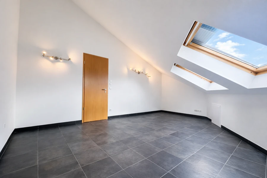 Flat in Luxembourg, Luxembourg, 148 m² - picture 7