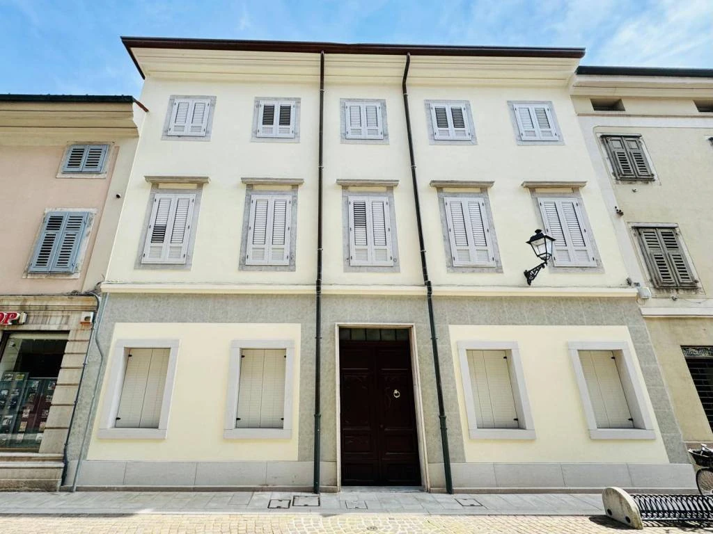 Flat in Gorizia, Italy, 149 m² - picture 1