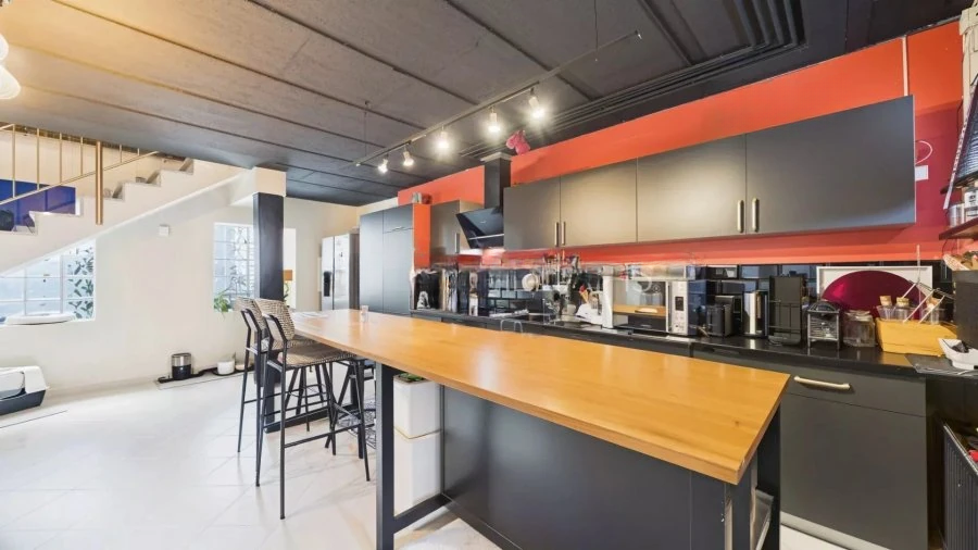 Flat in Luxembourg, Luxembourg, 638 m² - picture 3
