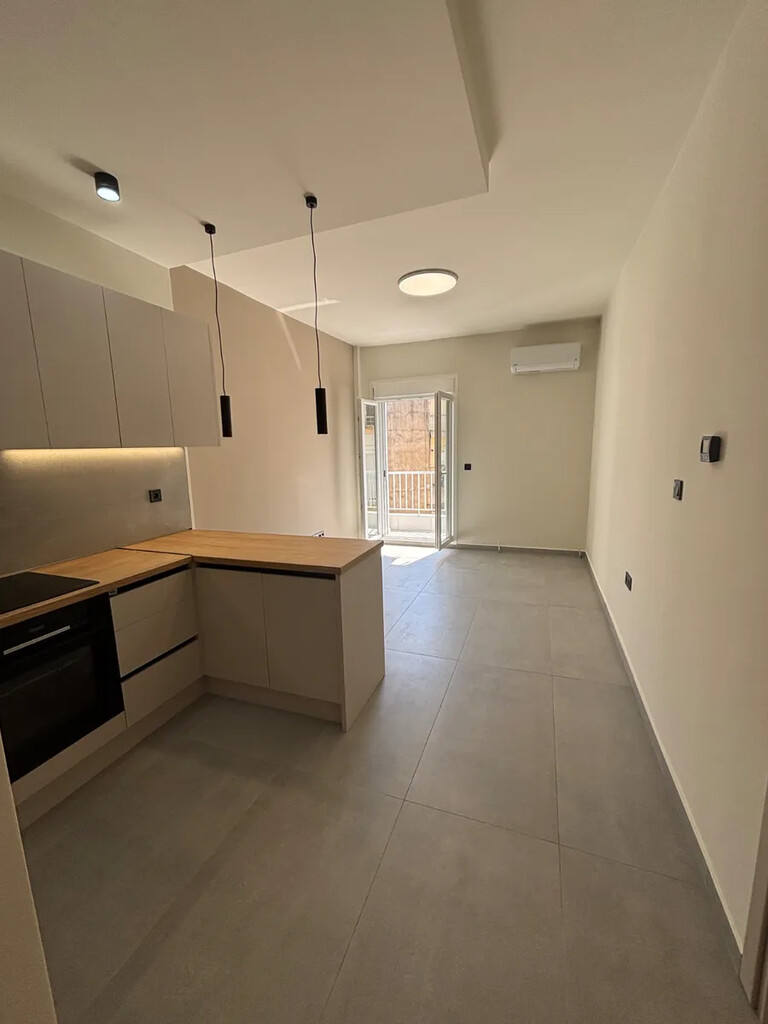 Flat in Thessaloniki, Greece, 50 m² - picture 1