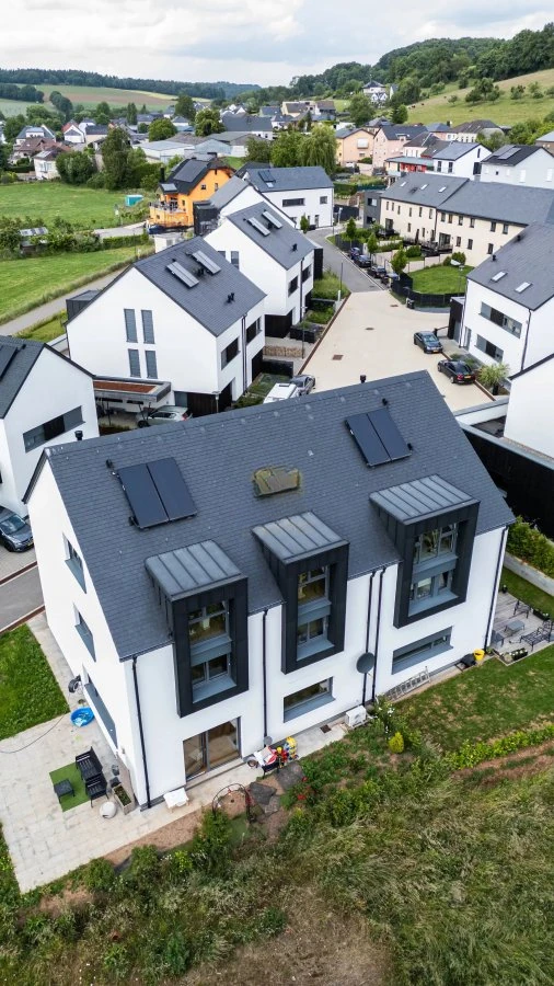 Flat in Diekirch, Luxembourg, 210 m² - picture 1