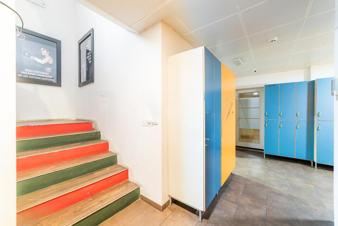 Oficina en Liubliana, Eslovenia, 1 041 m² - imagen 12