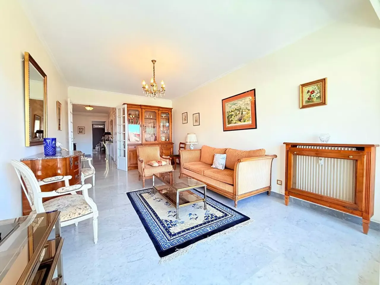Apartment in Menton, France, 84 m² - picture 3