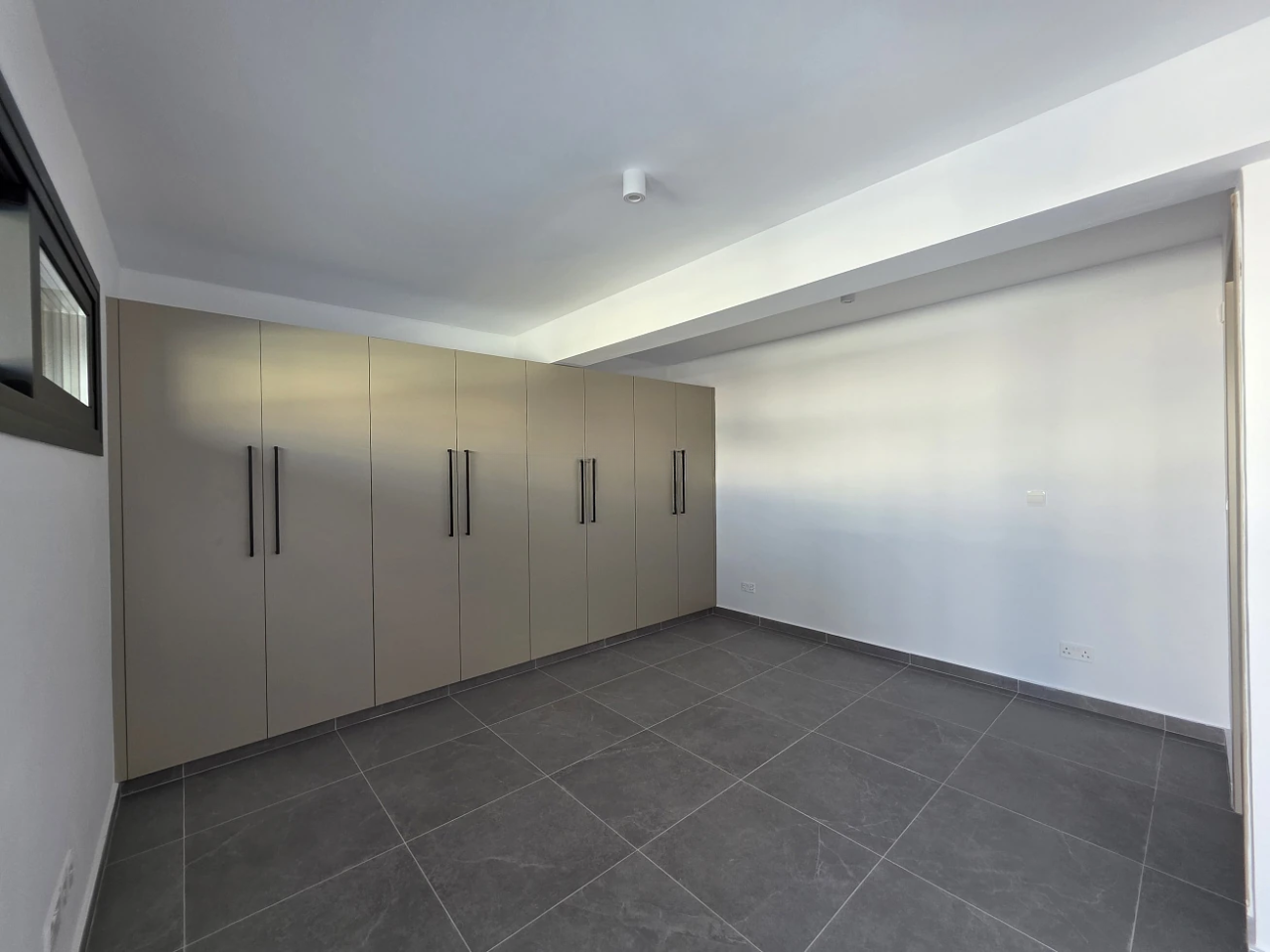 Flat in Mesa Geitonia, Cyprus, 115 m² - picture 8