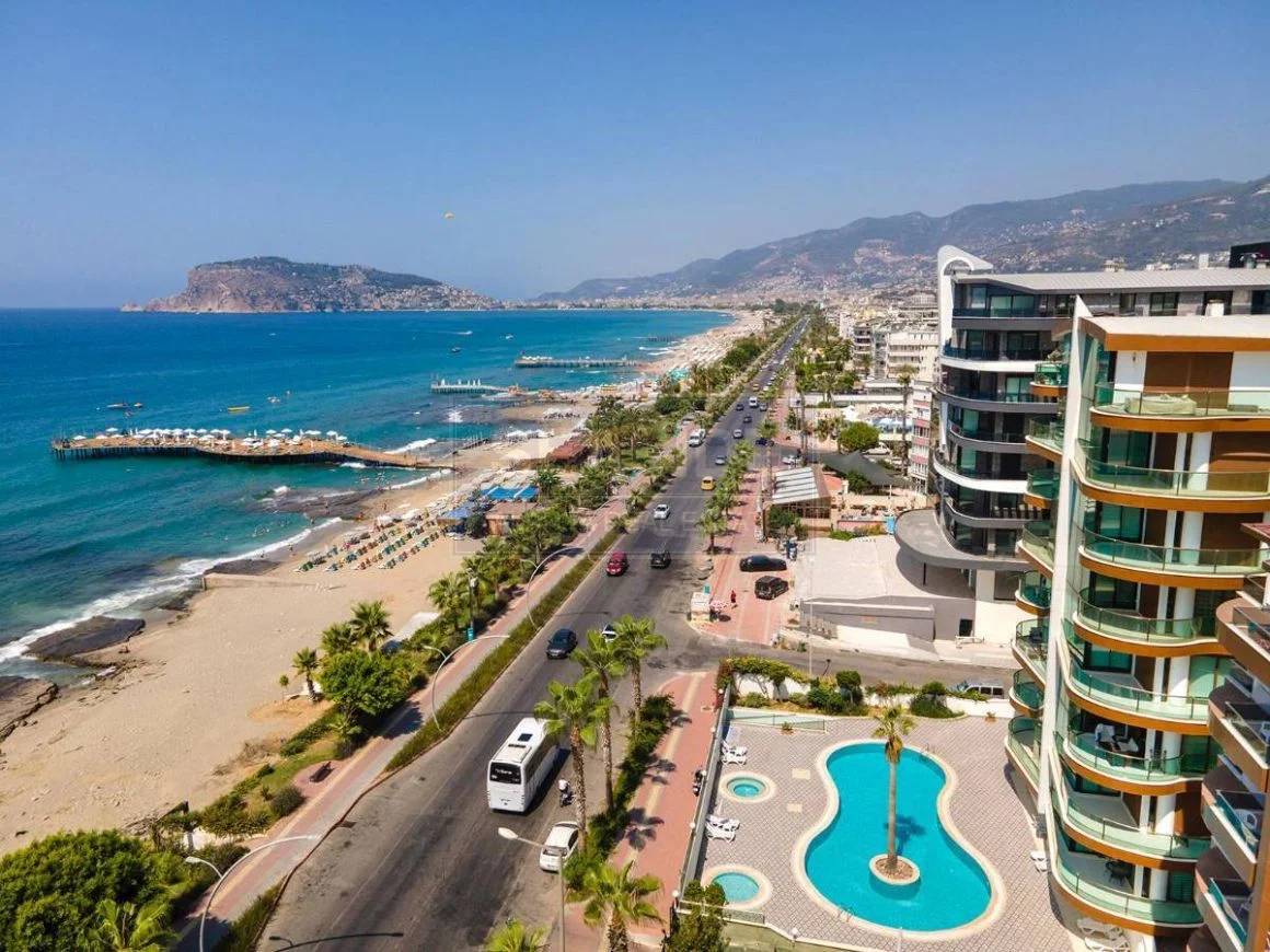 Apartment in Alanya, Turkey, 55 m² - picture 1