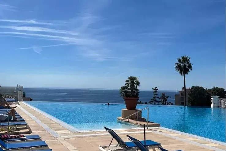 Flat in Cannes, France, 22 m² - picture 2