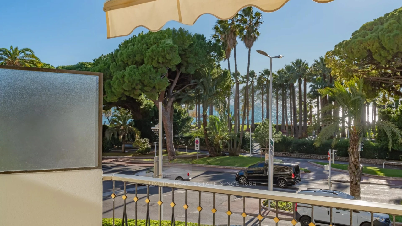 House in Cannes, France, 92 m² - picture 4