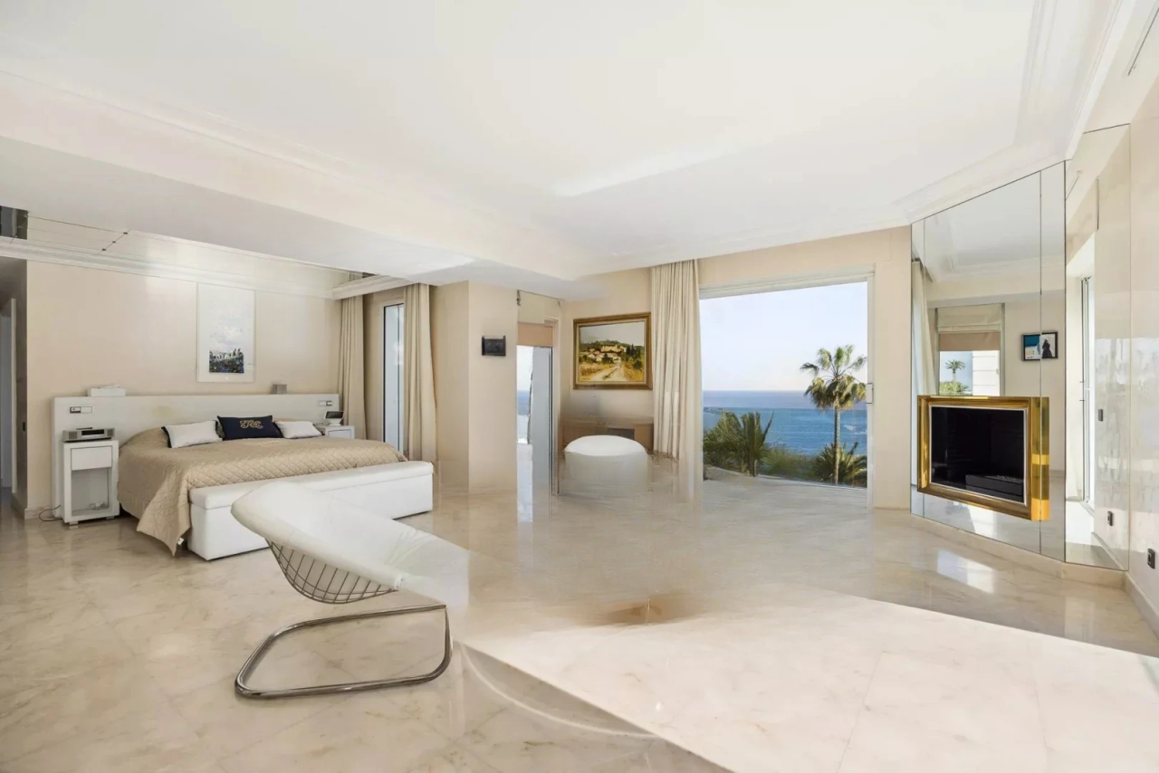 Flat in Cannes, France, 450 m² - picture 6