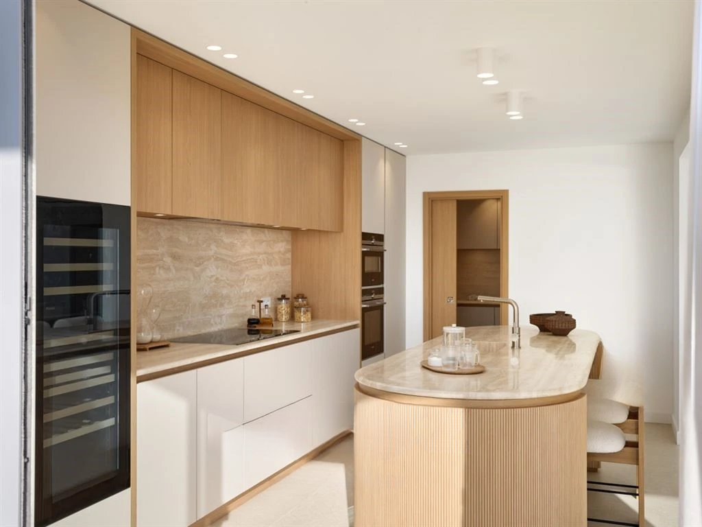 Flat in Cannes, France, 210 m² - picture 7