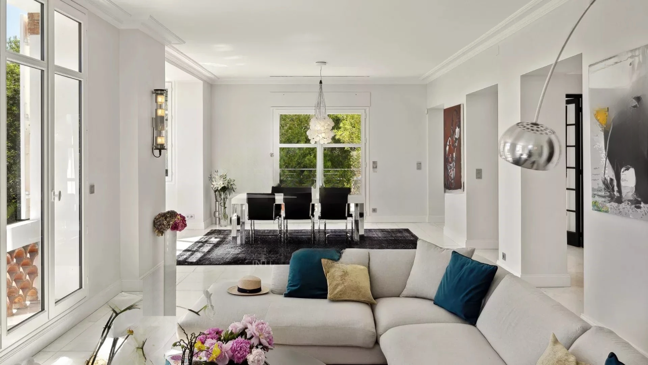 Flat in Cannes, France, 376 m² - picture 7