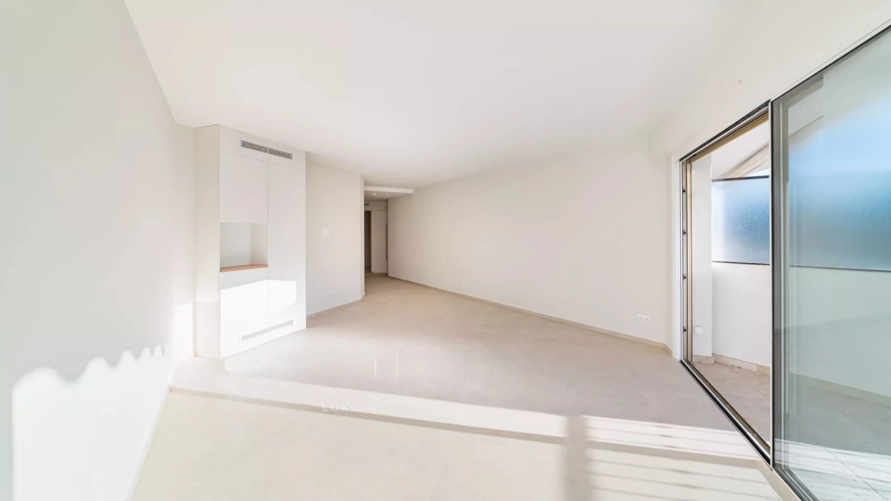 House in Cannes, France, 92 m² - picture 8