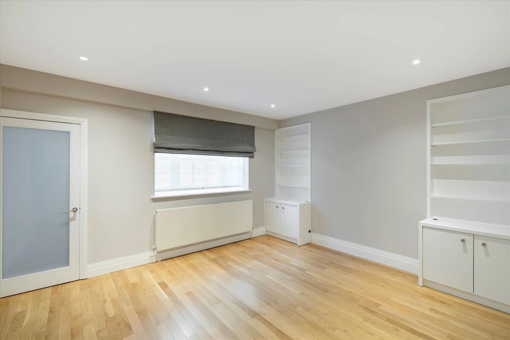 Piso en Londres, Reino Unido, 295 m² - imagen 12