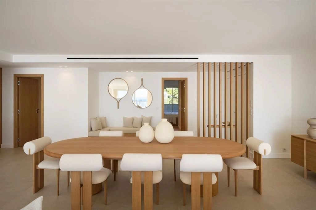 Flat in Cannes, France, 210 m² - picture 13