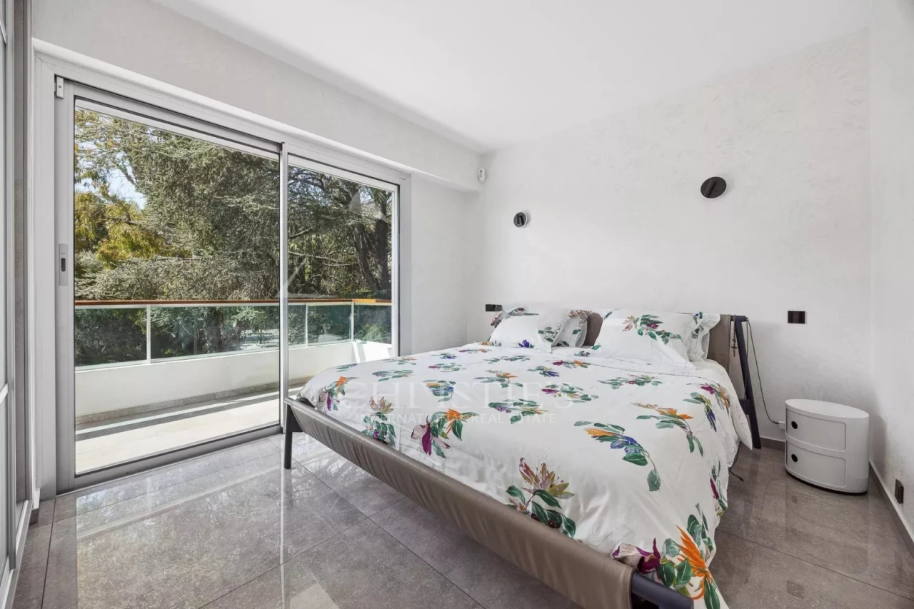 Flat in Cannes, France, 81 m² - picture 10