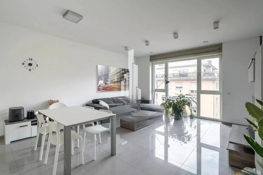 Flat in Luxembourg, Luxembourg, 52 m² - picture 1