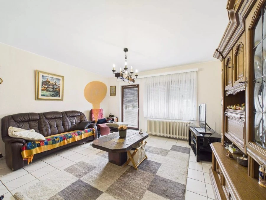 Flat in Luxembourg, Luxembourg, 96 m² - picture 1