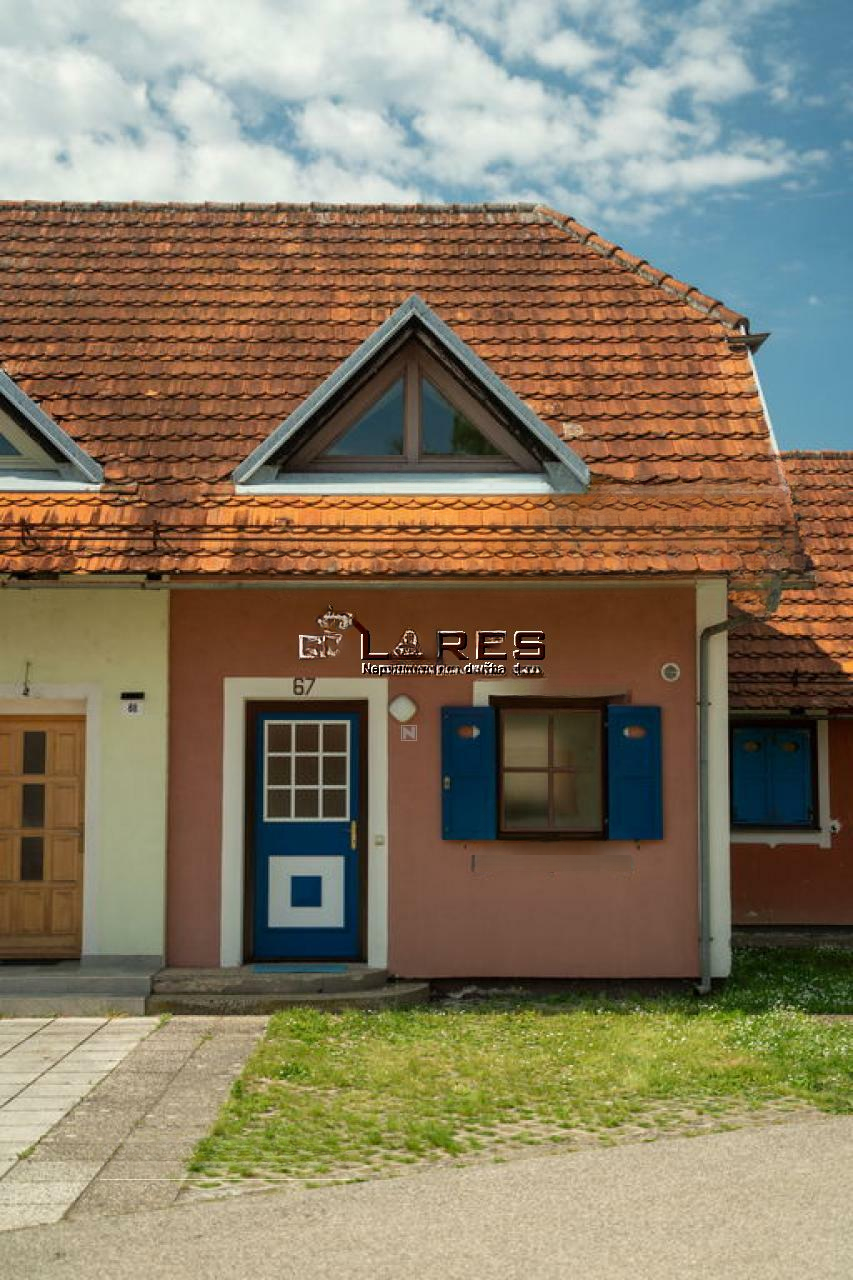 Maison à Brežice, Slovénie, 47 m² - image 1