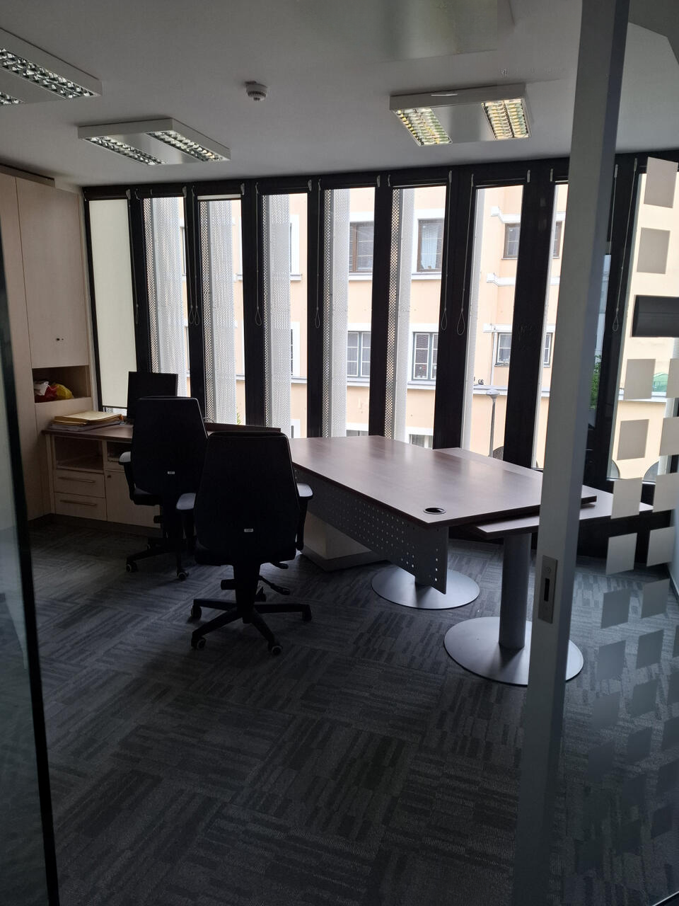 Office in Ljubljana, Slovenia, 250 m² - picture 1