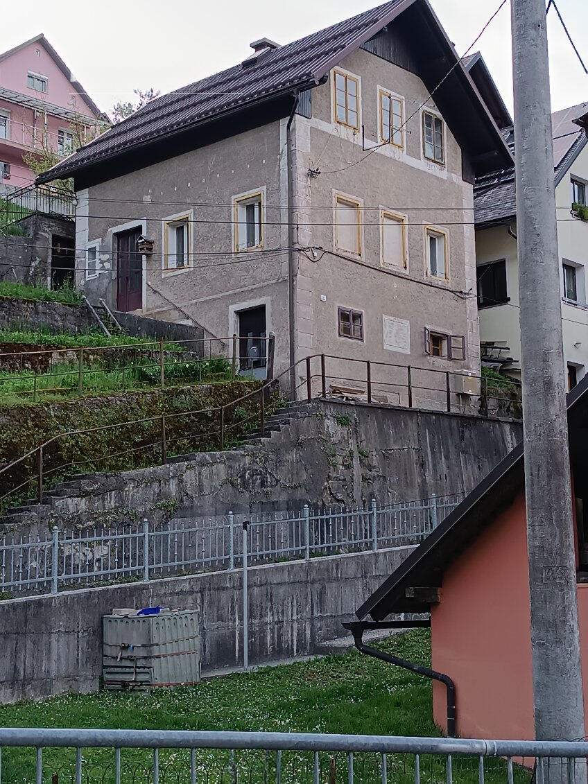 House in Idria, Slovenia, 96 m² - picture 1
