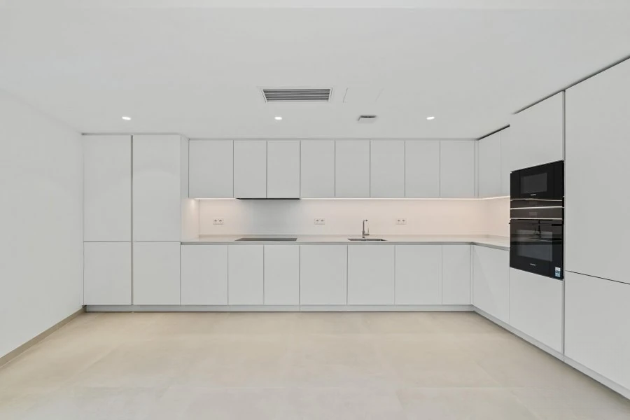 Flat in Luxembourg, Luxembourg, 124 m² - picture 1