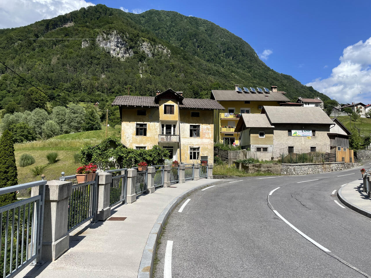 Haus in Tolmin, Slowenien, 200 m² - Foto 1