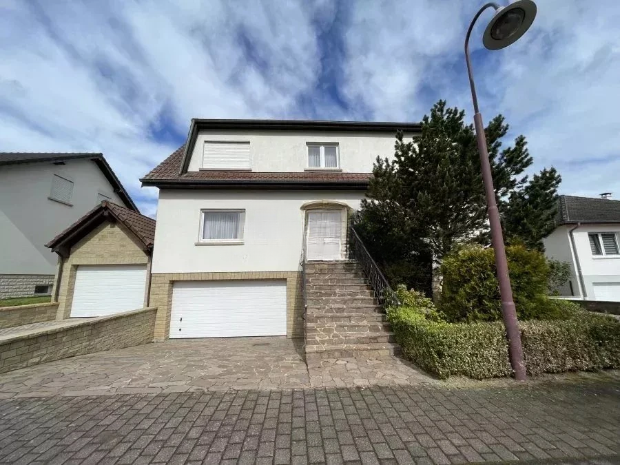 Flat in Grevenmacher, Luxembourg, 308 m² - picture 1