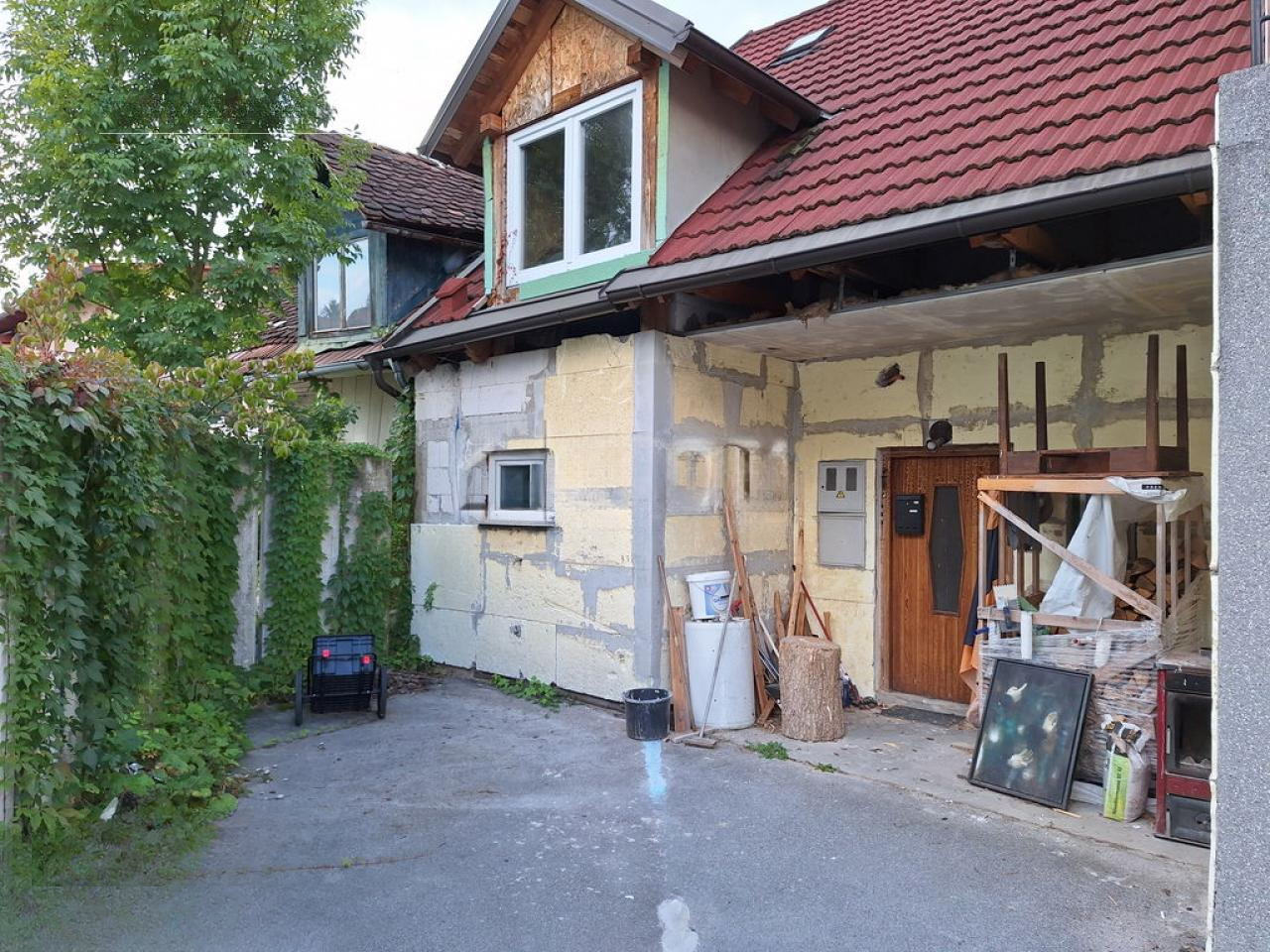 Casa a Lubiana, Slovenia, 98 m² - foto 1
