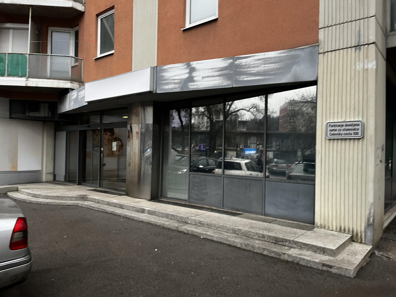 Ufficio a Lubiana, Slovenia, 215 m² - foto 1