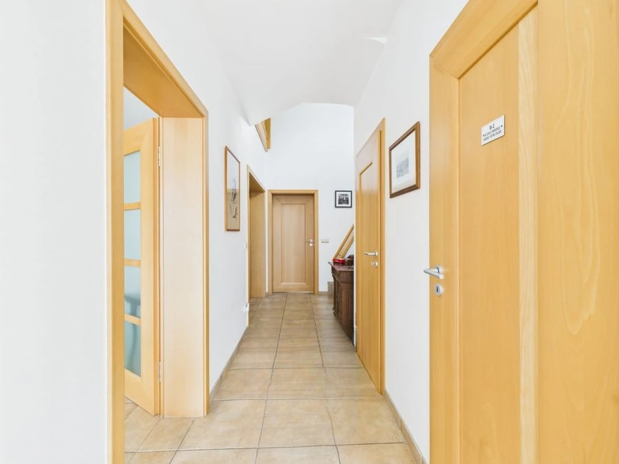 Piso en Luxemburgo, Luxemburgo, 194 m² - imagen 2