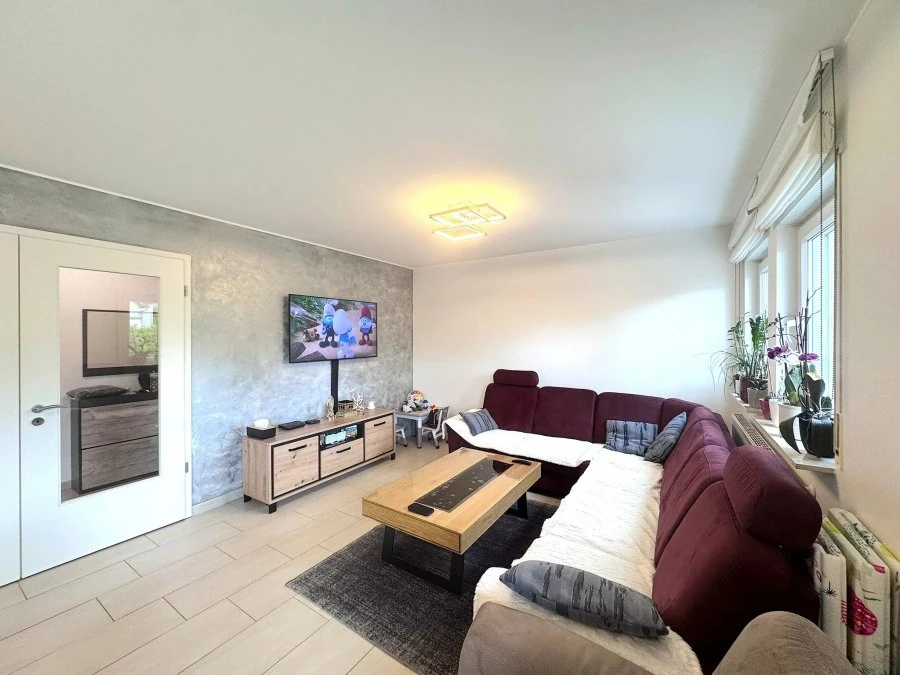 Flat in Luxembourg, Luxembourg, 85 m² - picture 2